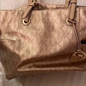 Pink Micheal kors purse